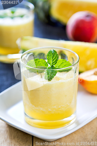 Image of Pineapple with Peach smoothie