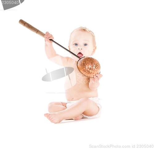 Image of baby boy with big scoop