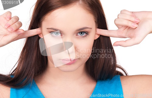 Image of unhappy teenage girl