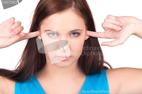 Image of unhappy teenage girl