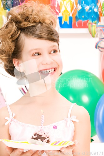 Image of party girl with cake