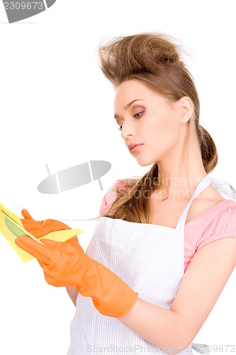 Image of housewife washing dish