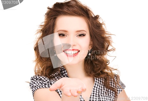 Image of something on the palm