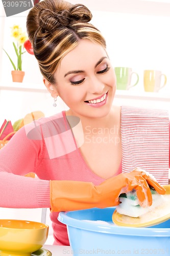 Image of housewife washing dish