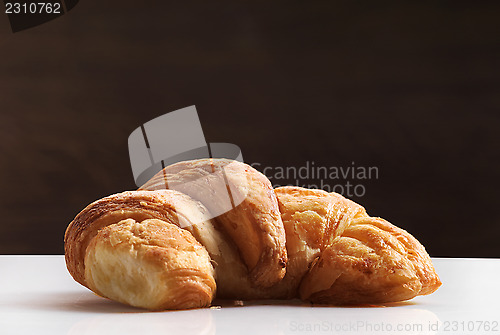 Image of freshly baked croissant