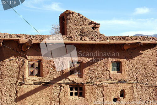 Image of Old house near mount