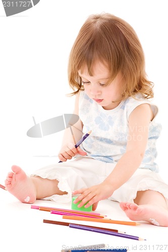 Image of little girl with color pencils