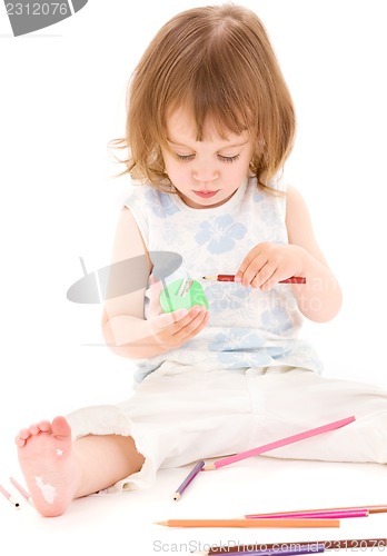 Image of little girl with color pencils