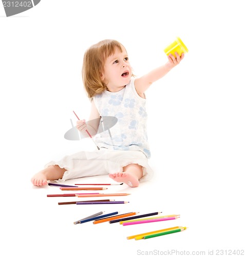 Image of little girl with color pencils