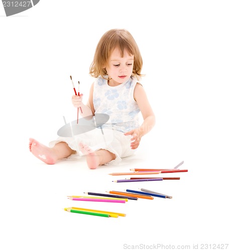 Image of little girl with color pencils