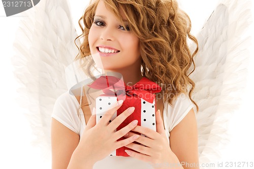 Image of angel with gift