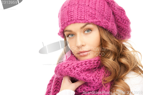 Image of beautiful woman in winter hat 