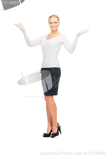 Image of woman in protective glasses and gloves
