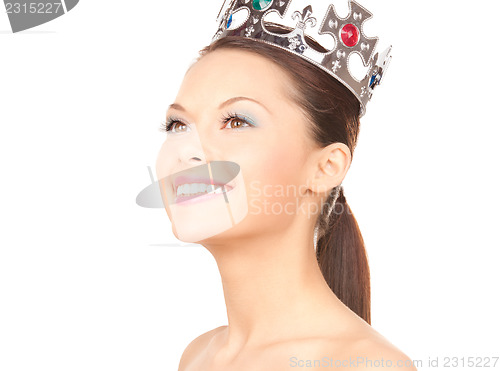Image of lovely woman in crown
