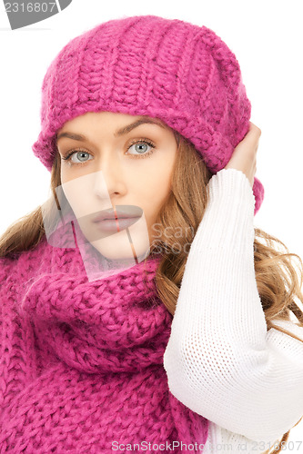 Image of beautiful woman in winter hat 