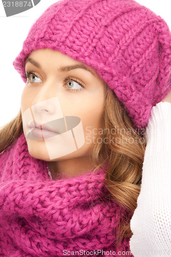 Image of beautiful woman in winter hat 