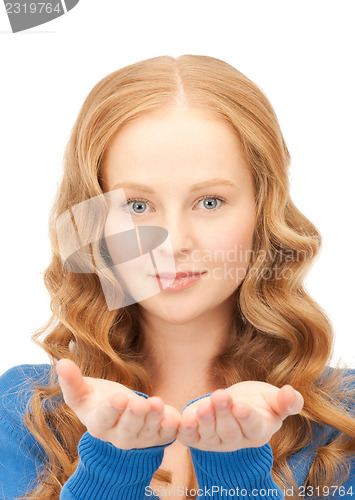 Image of something on the palm