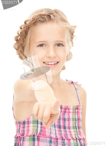 Image of little girl pointing her finger