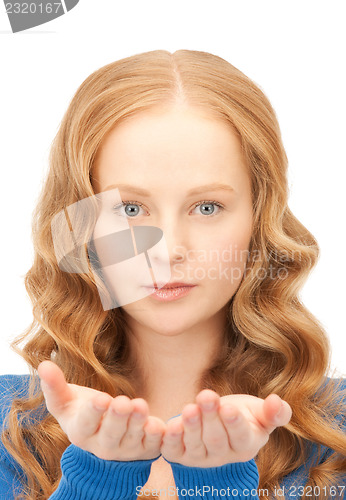 Image of something on the palm