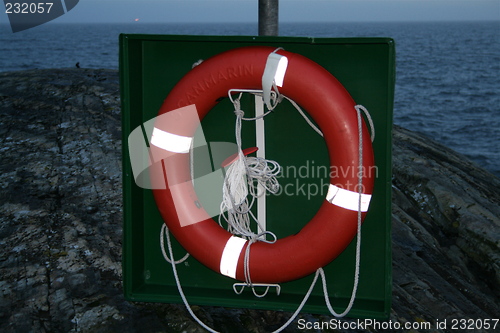 Image of life buoy