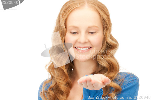 Image of something on the palm
