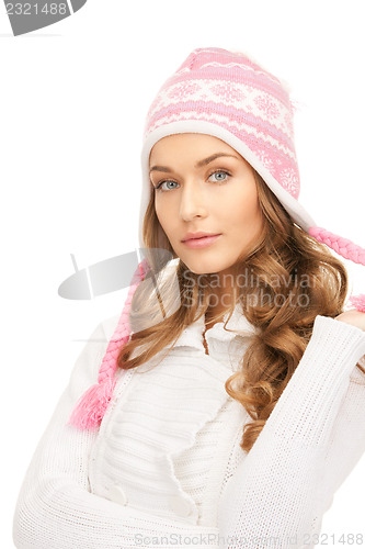 Image of beautiful woman in winter hat