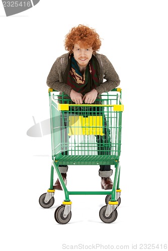 Image of man with shopping cart