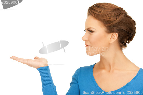 Image of something on the palm