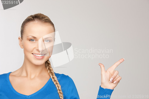 Image of businesswoman pointing her finger