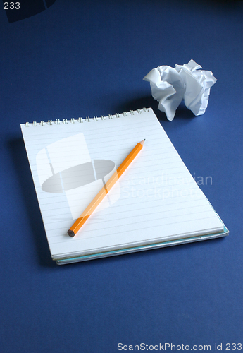 Image of Notepad on blue