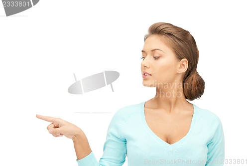 Image of businesswoman pointing her finger