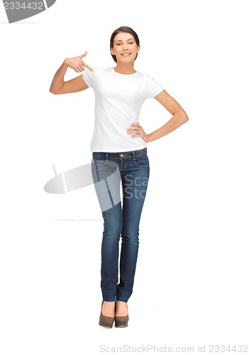 Image of happy and carefree teenage girl