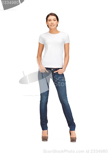 Image of smiling woman in blank white t-shirt