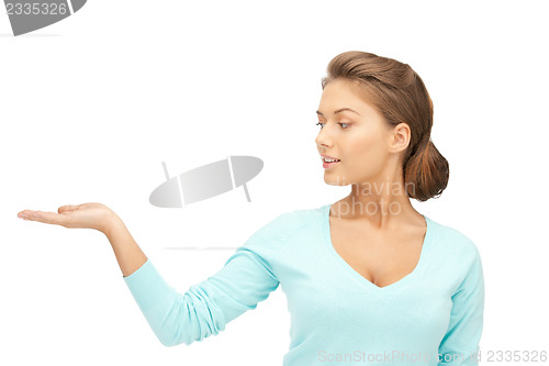 Image of something on the palm