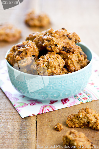 Image of Oatmeal and raisin cookies