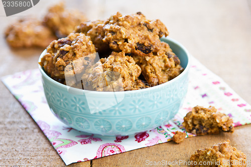 Image of Oatmeal and raisin cookies