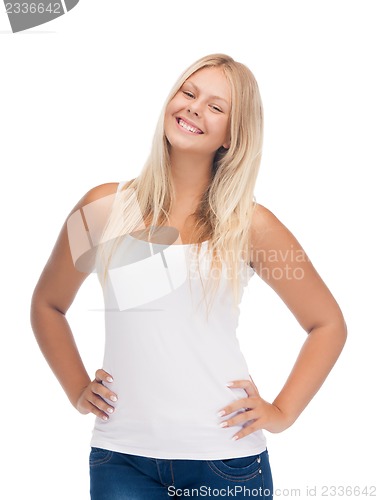 Image of smiling teenage girl in blank white t-shirt