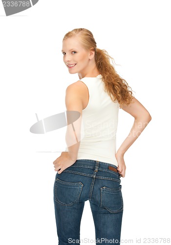 Image of smiling teenage girl in blank white t-shirt
