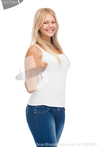 Image of teenage girl in blank white t-shirt with thumbs up