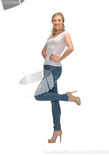Image of woman in blank white t-shirt