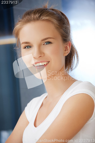 Image of happy and smiling teenage girl