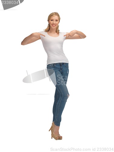 Image of woman in blank white t-shirt