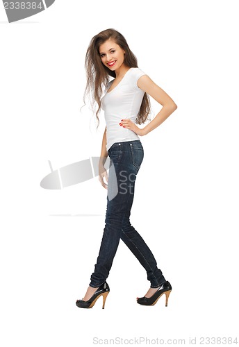 Image of woman in blank white t-shirt