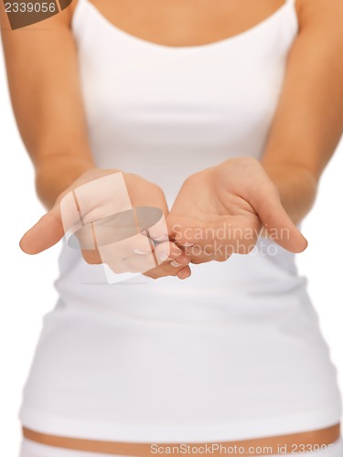 Image of something on the palms