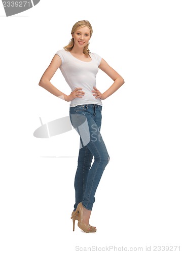 Image of woman in blank white t-shirt