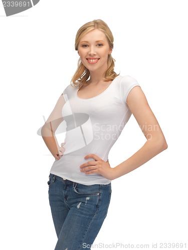Image of woman in blank white t-shirt
