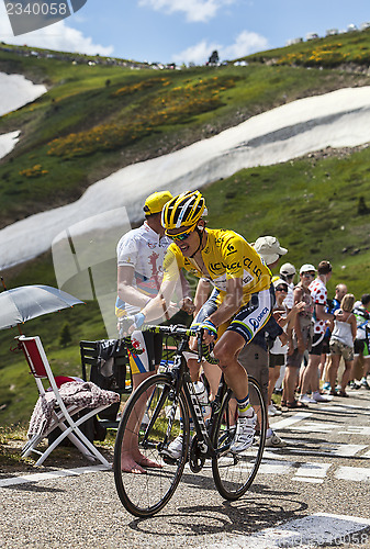 Image of Yellow Jersey, Daryl Impey