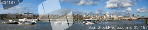 Image of Thames boats