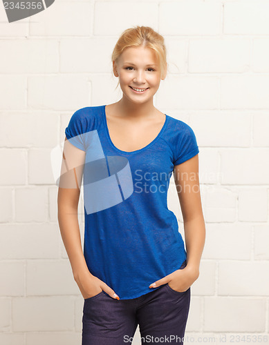 Image of happy and smiling teenage girl