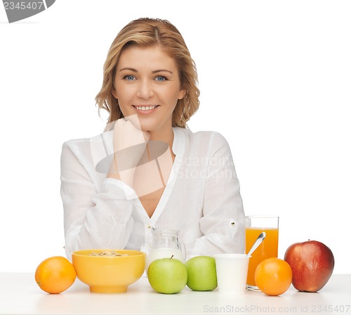 Image of woman with healthy breakfast